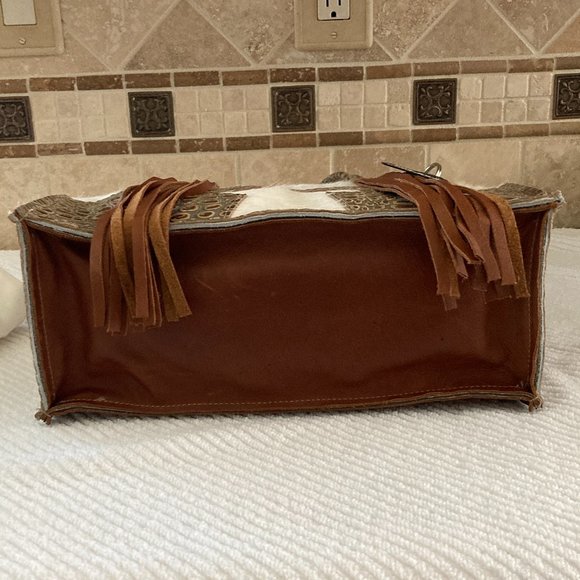 Holy Cow Couture Handbag Hair on Cowhide NWOT - Picture 12 of 12